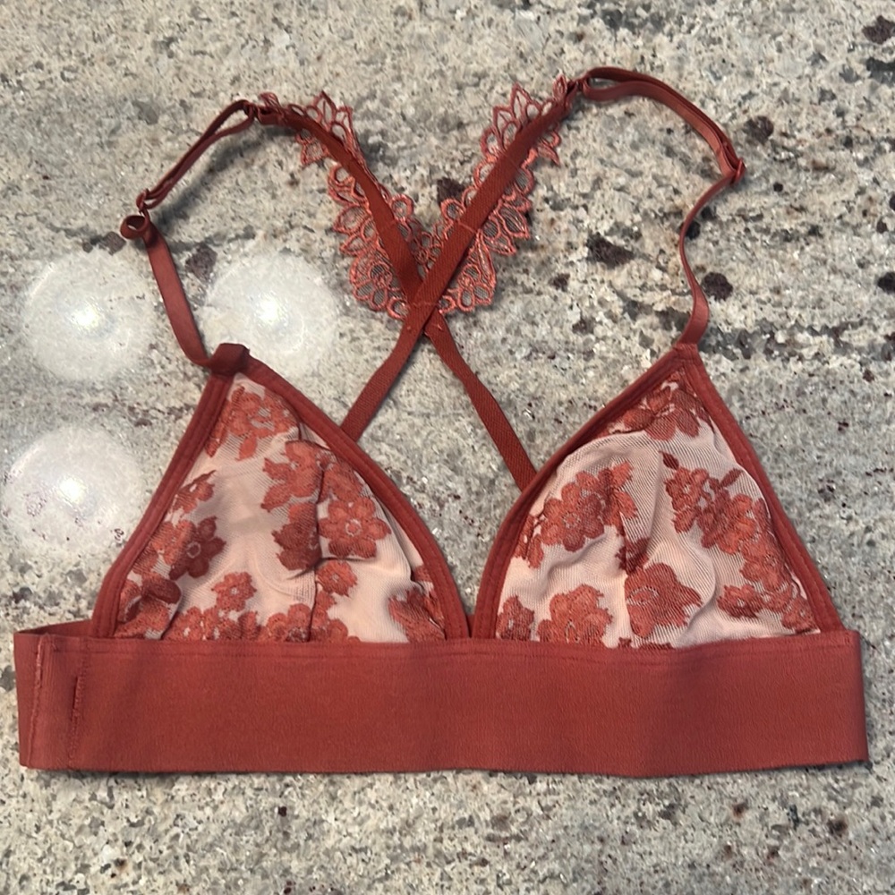 PINK Lacey Bralette